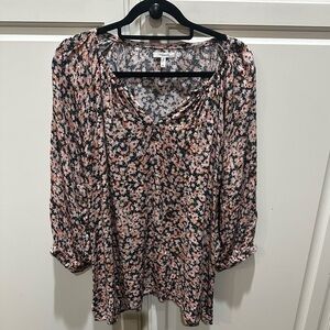 Maurice’s floral long sleeved top